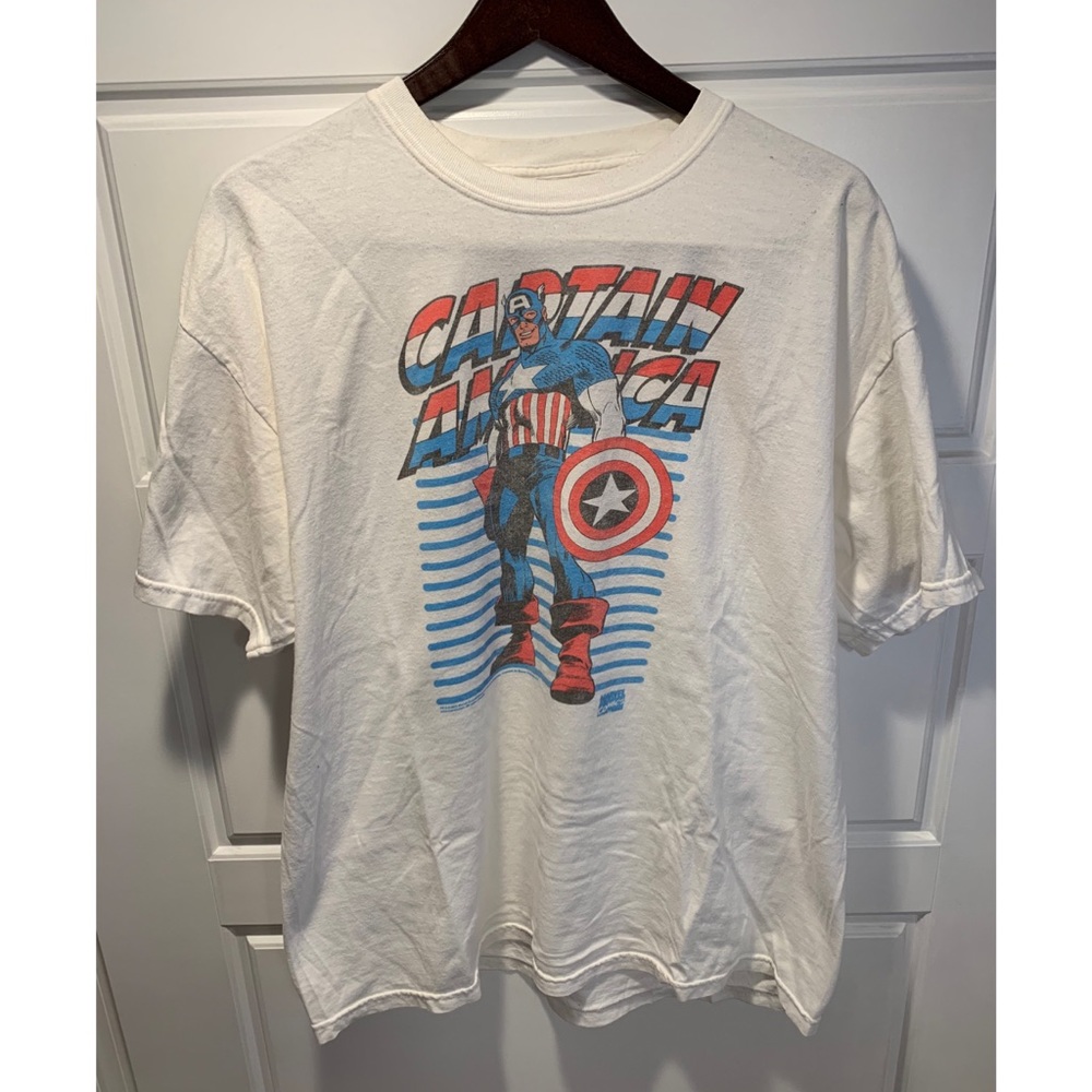Captain America T-Shirt